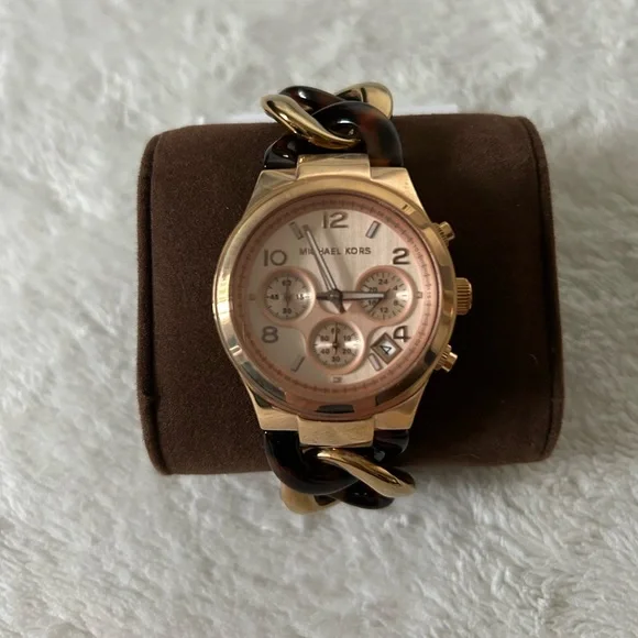 michael michael kors chain link bracelet watch - Picture 5 of 8